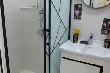 Satılır Köhnə Tikili İzmir Parkı