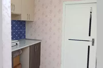 Satılır Bağ Evi Binədə