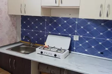 Satılır Bağ Evi Binədə