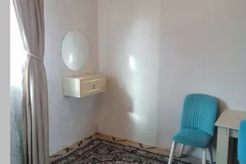 Satılır Bağ Evi Binədə