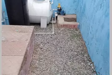 Satılır Bağ Evi Binədə