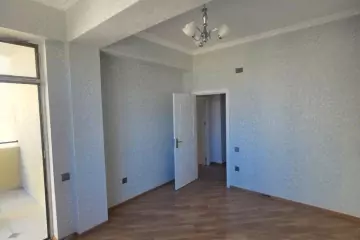 Satılır Yeni Tikili 20-ci Sahədə