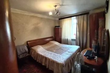 Satılır Köhnə Tikili Yasamalda