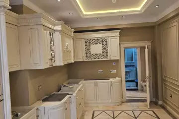 Satılır Yeni Tikili Elmler Akademiyasıda