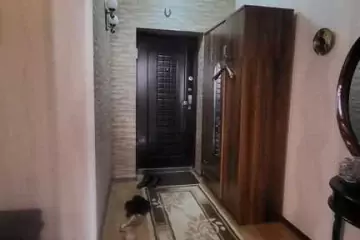 Satılır Yeni Tikili Ağ şəhər Kompleksində
