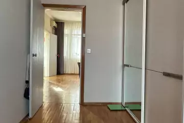 Aylıq Kirayə Köhnə Tikili 3-cü Mikrorayonda