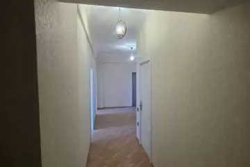 Satılır Yeni Tikili 20-ci Sahədə