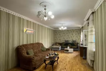 Satılır Həyət Evi Buzovnada