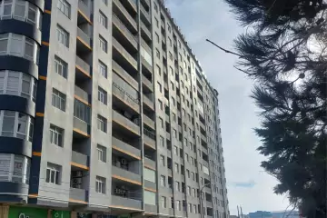 Satılır Yeni Tikili Masazırda