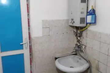 Aylıq Kirayə Köhnə Tikili 8-ci Mikrorayonda