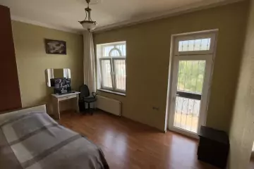 Satılır Həyət Evi Biləcəridə