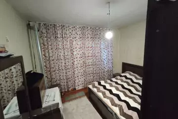Satılır Köhnə Tikili Nəsimi Bazarında
