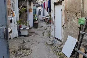 Satılır Köhnə Tikili Nəsimi Bazarında