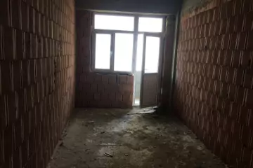 Satılır Yeni Tikili Masazırda