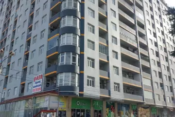 Satılır Yeni Tikili Masazırda