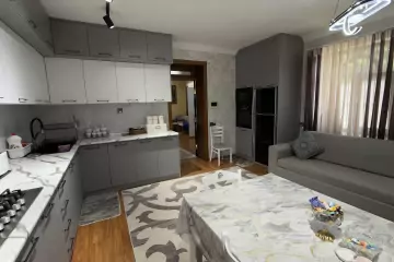 Satılır Həyət Evi Biləcəridə