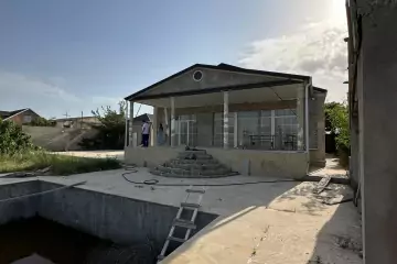 Satılır Həyət Evi Buzovnada 