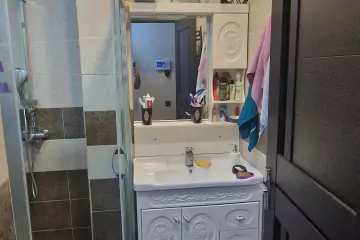 Satılır Yeni Tikili Masazırda