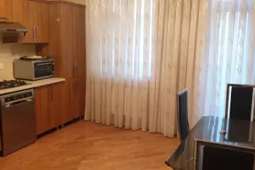 Aylıq Kirayə Yeni Tikili Elmler Akademiyasıda