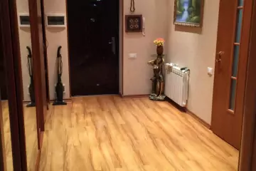 Satılır Yeni Tikili Heydər əliyev Mərkəzində