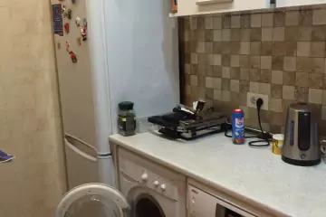 Satılır Yeni Tikili Heydər əliyev Mərkəzində