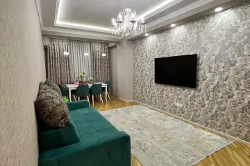 Satılır Yeni Tikili 8-ci Kilometrdə