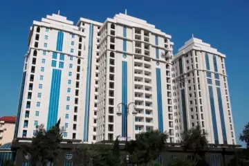 Satılır Yeni Tikili Elmler Akademiyasıda