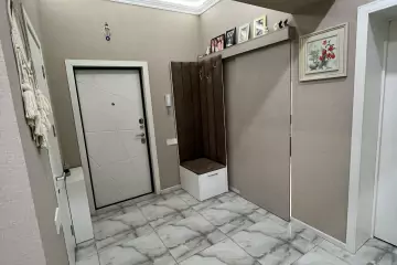 Satılır Yeni Tikili 8-ci Kilometrdə