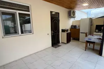 Satılır Həyət Evi Biləcəridə
