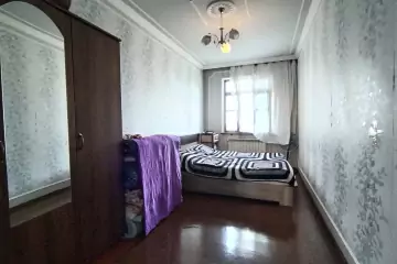 Satılır Köhnə Tikili İzmir Parkı