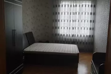 Aylıq Kirayə Yeni Tikili Elmler Akademiyasıda
