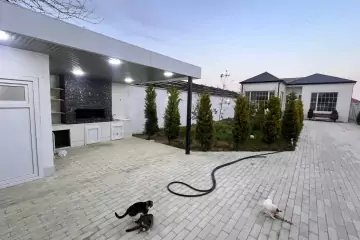 Satılır Həyət Evi Buzovnada