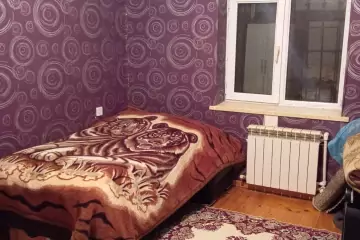 Satılır Həyət Evi Binədə