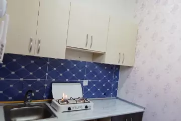 Satılır Həyət Evi Binədə