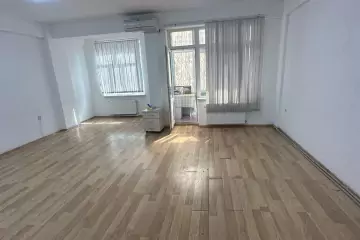 Aylıq Kirayə Obyekt 8-ci Mikrorayonda