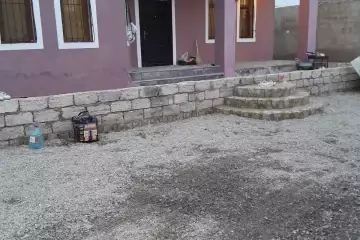 Satılır Həyət Evi Bakıda 
