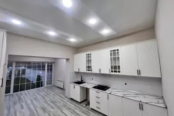 Satılır Həyət Evi Buzovnada