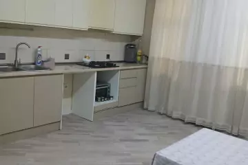 Satılır Həyət Evi Bakıda