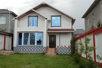 Günlük Kirayə Həyət Evi Qəbələ şəhərində