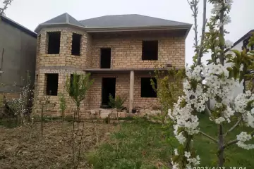 Satılır Bağ Evi Mehdiabad (abşeron)da