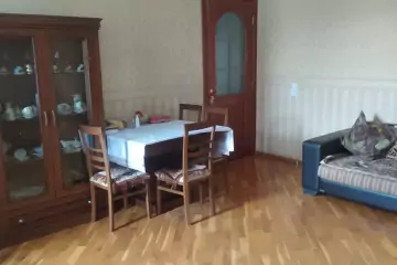 Satılır Yeni Tikili Beşmərtəbədə