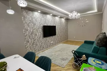 Satılır Yeni Tikili 8-ci Kilometrdə