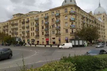 Satılır Yeni Tikili Beşmərtəbədə