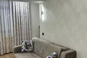 Satılır Köhnə Tikili Hövsanda
