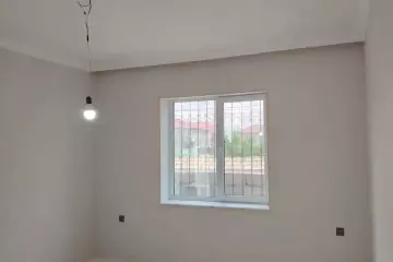 Satılır Həyət Evi Sarayda