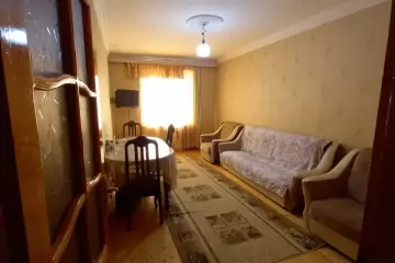 Satılır Köhnə Tikili Biləcəridə