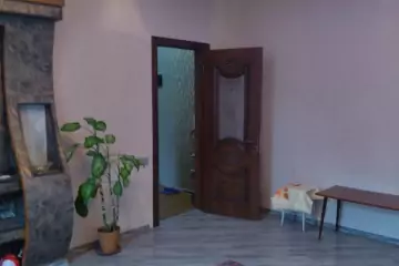 Satılır Köhnə Tikili Biləcəridə