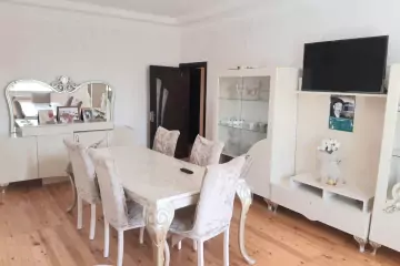 Satılır Həyət Evi Zabrat Qəsəbəsida