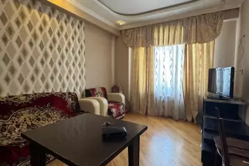Satılır Köhnə Tikili Yeni Yasamalda