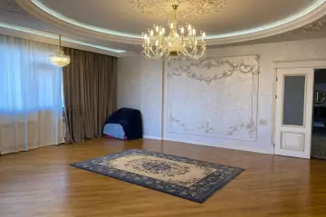 Satılır Yeni Tikili Yasamalda